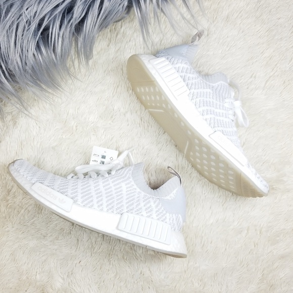 adidas Shoes - Adidas NMD R1